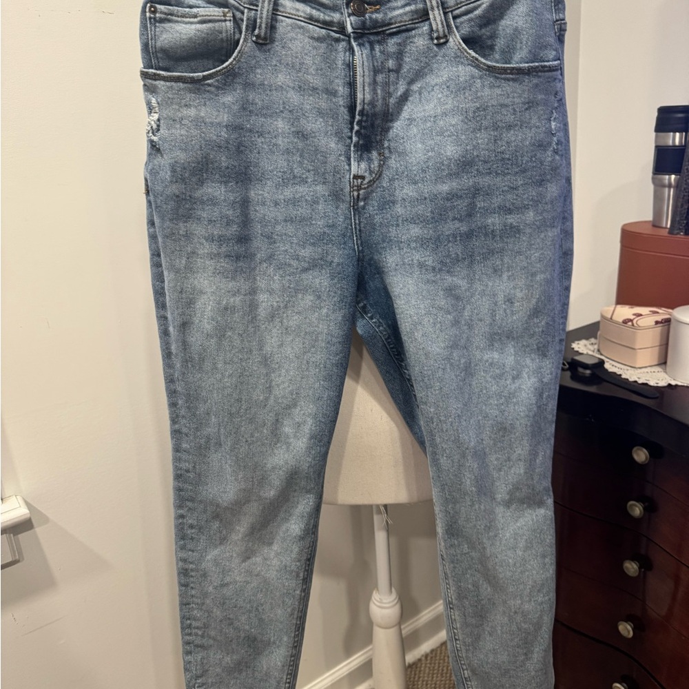 Kensie High Rise Blue Jeans - Picture 5 of 8